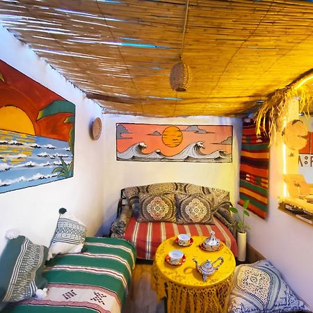Hostel Bright Wave Surfhouse Tamraght Exterior foto