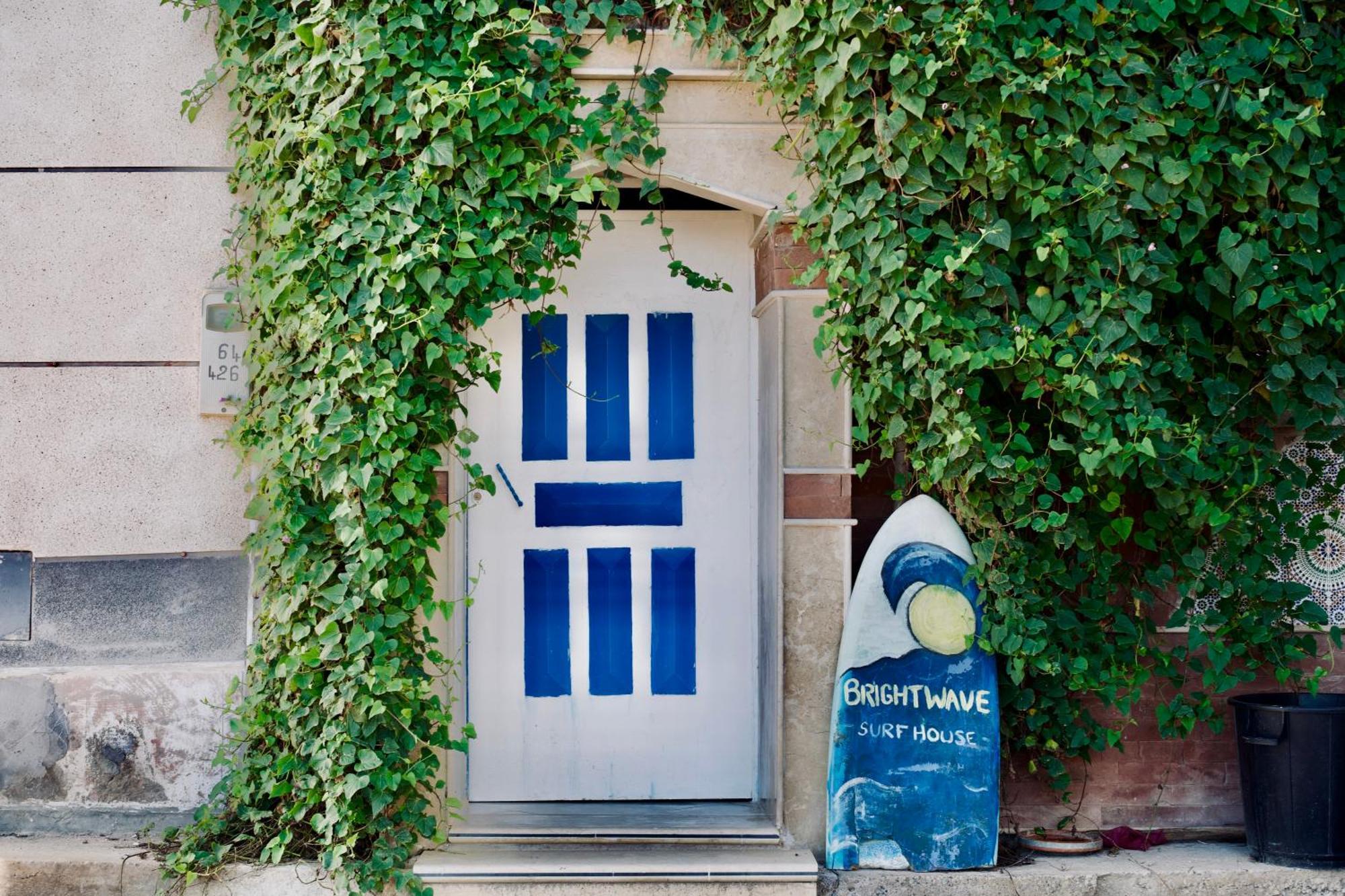 Hostel Bright Wave Surfhouse Tamraght Exterior foto